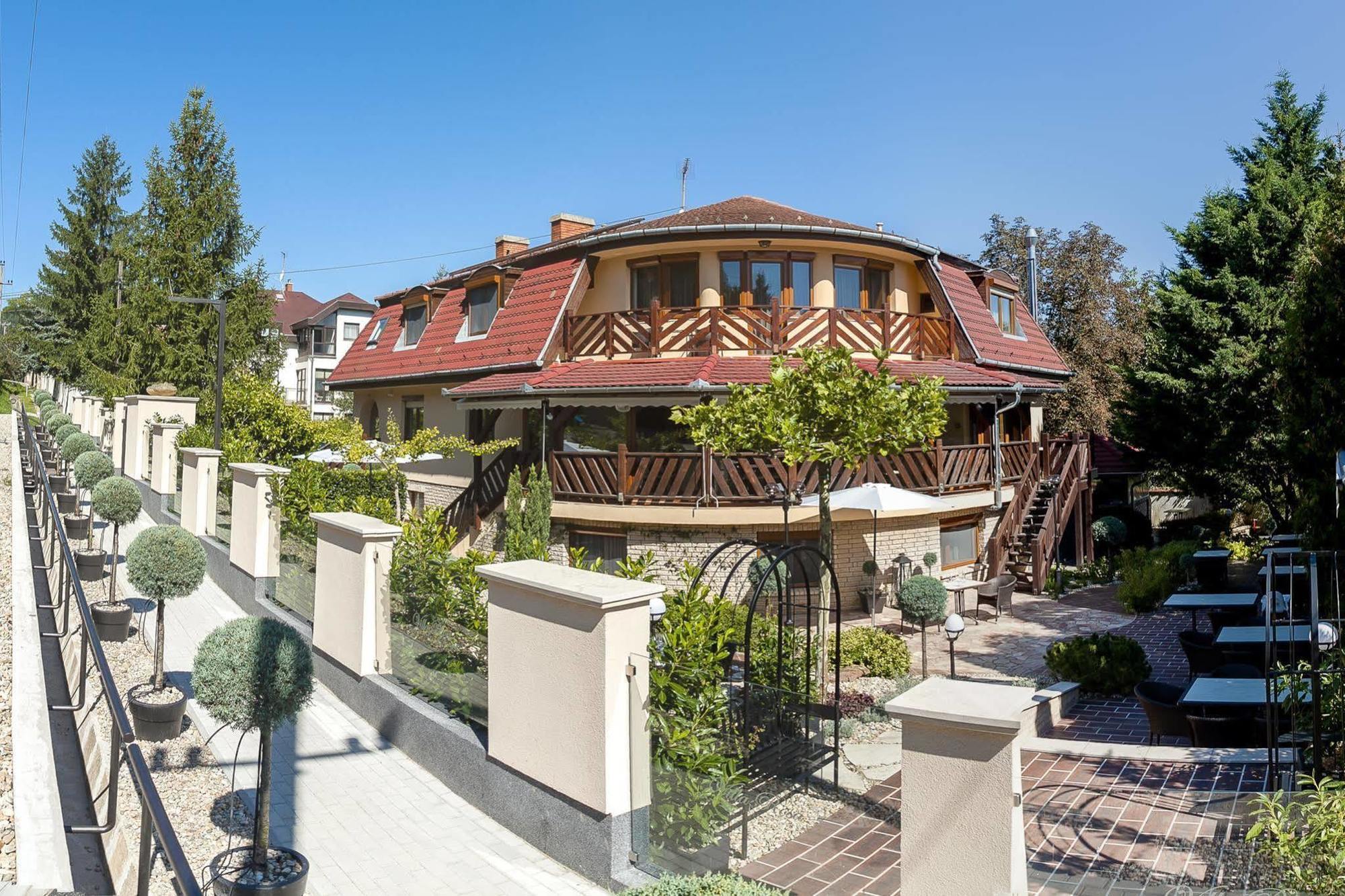 בודפשט Villa Rosa Boutique Hotel מראה חיצוני תמונה